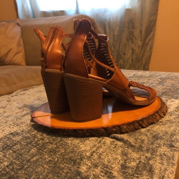 Target block heel sandals! - Picture 4 of 6
